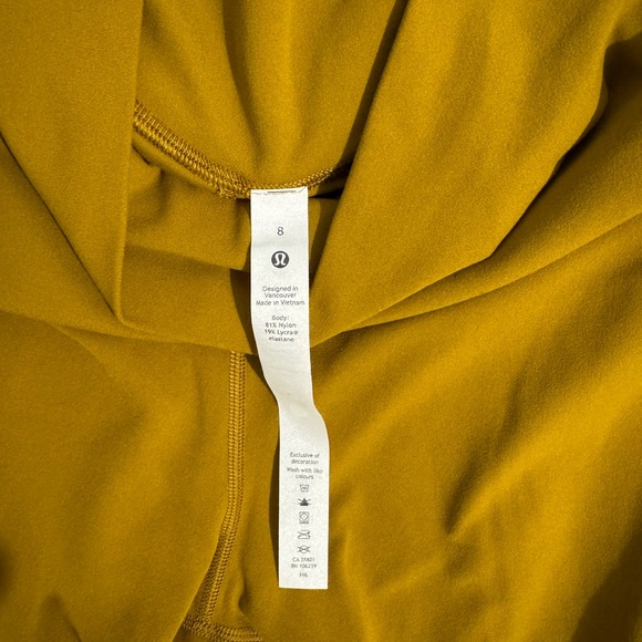 Lululemon Align 10” - Picture 4 of 4